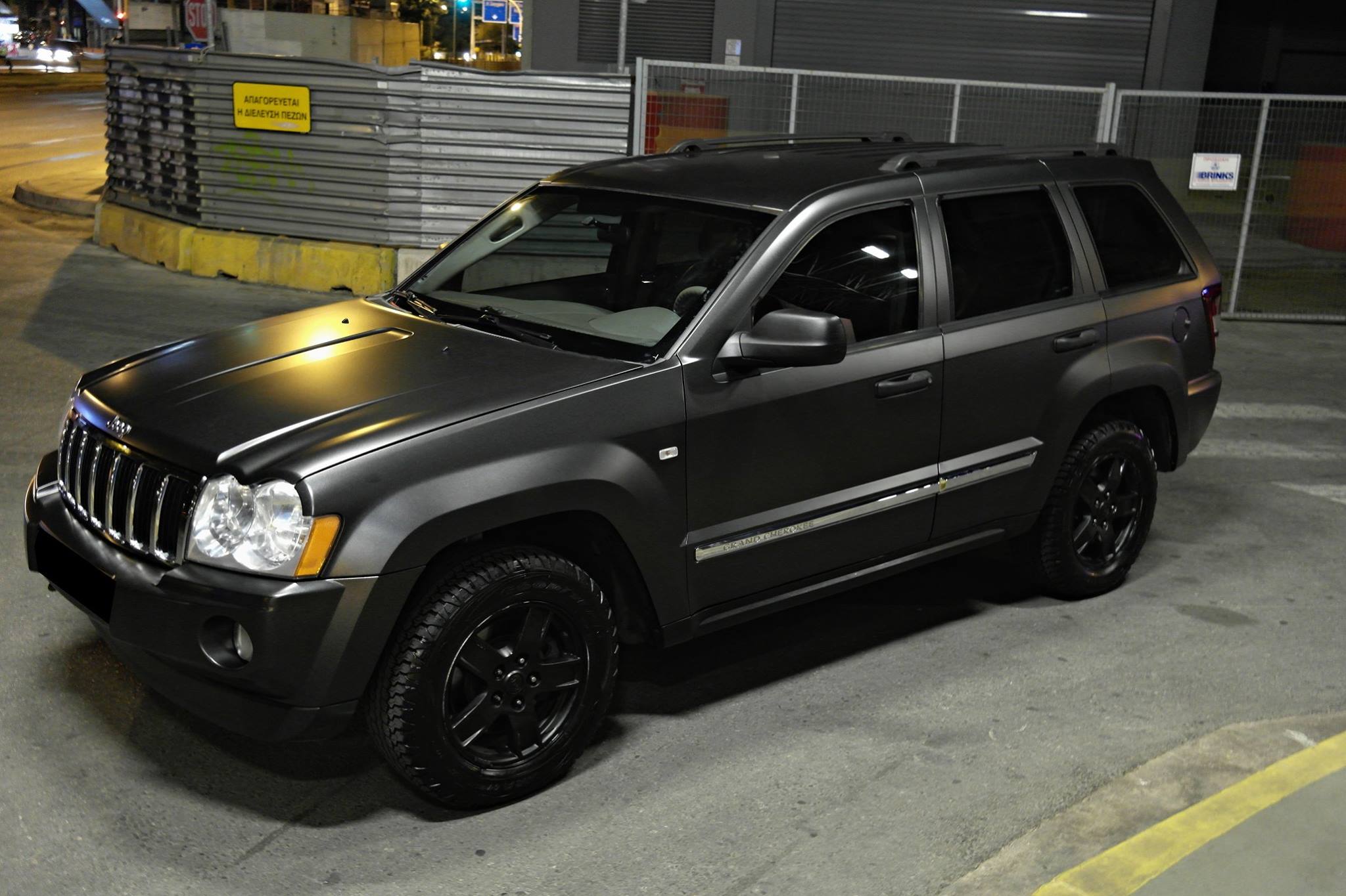 mat black jeep grand cherokee